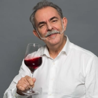Luis Gutierrez